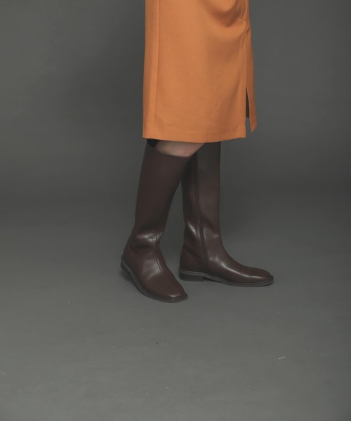 SENSE OF PLACE by URBAN RESEARCH(センスオブプレイスバイアーバンリサーチ)の「スクエアトウセンターシームロングブーツ(ブーツ・レディース・ブラウン/アイボリー/ブラック・MEDIUM/SMALL/LARGE)」の3枚目の写真
