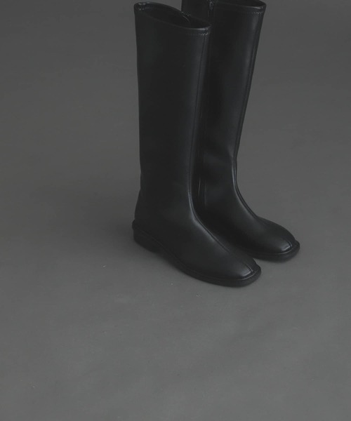 SENSE OF PLACE by URBAN RESEARCH(センスオブプレイスバイアーバンリサーチ)の「スクエアトウセンターシームロングブーツ(ブーツ・レディース・ブラウン/アイボリー/ブラック・MEDIUM/SMALL/LARGE)」の5枚目の写真