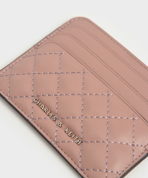 CHARLES & KEITH（チャールズ & キース）の「キルテッド カードホルダー / Quilted Card Holder（カードケース・レディース・ブラック/ベビーピンク/バーガンディー/ライトベージュ/ブルーグラス/シルバー/ミント/ピンク系その他3/ライトイエロー・XXS）」の19枚目の写真