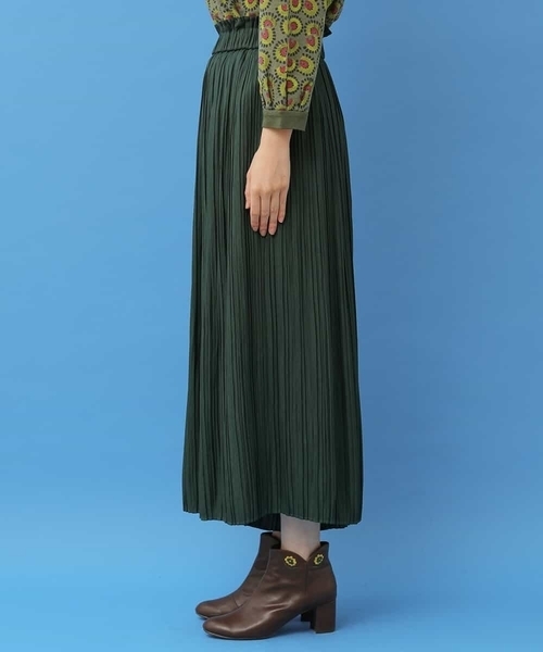 Jocomomola(ホコモモラ)の「Flexible プリーツワイドパンツ(その他パンツ・レディース・グリーン/パープル・40)」の3枚目の写真