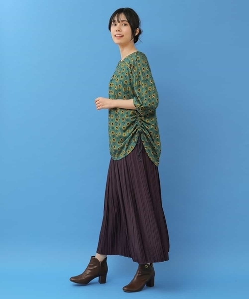 Jocomomola(ホコモモラ)の「Flexible プリーツワイドパンツ(その他パンツ・レディース・グリーン/パープル・40)」の9枚目の写真