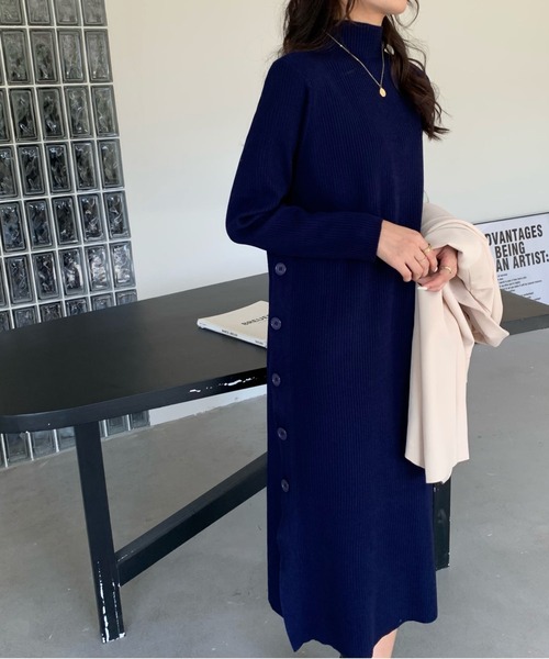 emi+（エミプラス）の「サイドボタンリブニットワンピース（ワンピース・レディース・ブラック/ブラウン/ネイビー/ボルドー/カーキ・L/M/XL）」の18枚目の写真