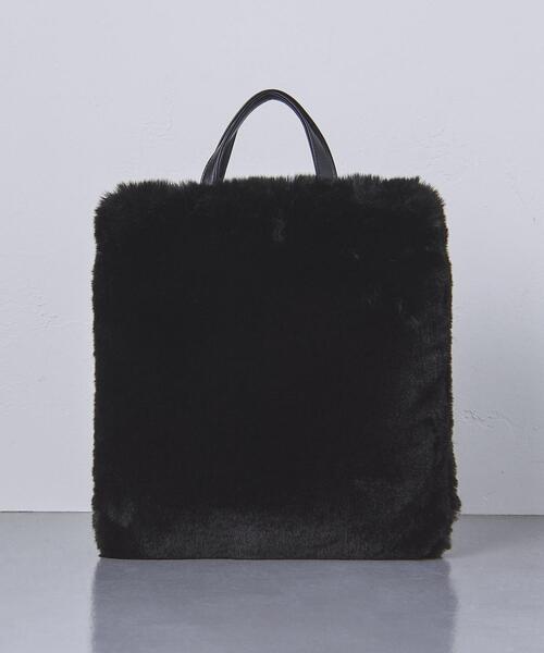 UNITED ARROWS（ユナイテッドアローズ）の「＜UNITED ARROWS＞フェイクファー フラット トートバッグ†（トートバッグ・レディース・ブラック/オフホワイト・FREE）」の2枚目の写真