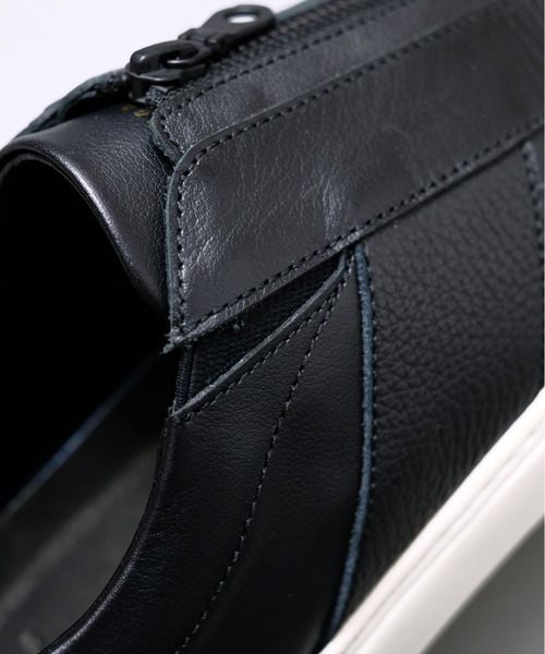 SLACK FOOTWEAR(スラックフットウェア)の「LIBERIO ZIP MADE IN JAPAN(スニーカー・メンズ・ブラック×ホワイト・26.0cm/27.0cm/28.0cm)」の6枚目の写真