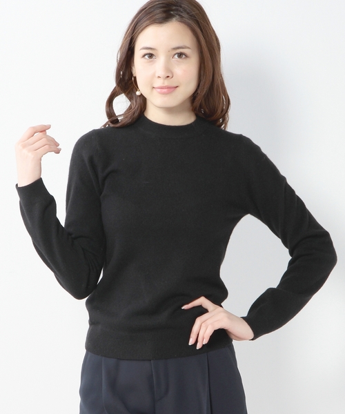 Jewel Changes（ジュエルチェンジズ）の「JOC カシミヤ　ウール クルーネック　プルオーバー（ニット/セーター・レディース・オフホワイト/グレー/ピンク/ブラック・フリー）」の2枚目の写真