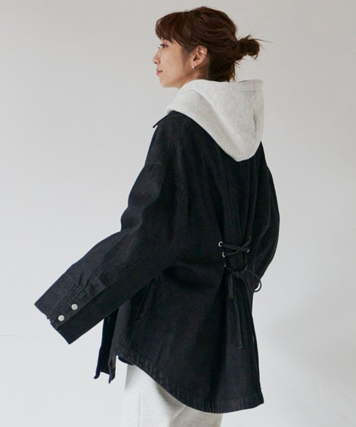 Auntie Rosa Holiday(アンティローザホリデー)の「バックレースアップBIGデニムシャツ(シャツ/ブラウス・レディース・ネイビー/ブラック・FREE)」の5枚目の写真