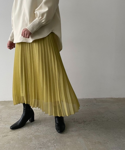 210nouve（トゥージュヌーブ）の「シアーギンガムチェックプリーツスカート（スカート・レディース・ホワイト/ブラック/グリーン・FREE）」の11枚目の写真