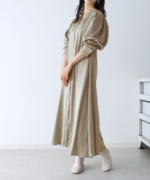 HER CLOSET（ハークローゼット）の「【TWENTY THREE】パフスリーブサテンロングワンピース（ワンピース・レディース・ブラック/ベージュ/ミント・FREE）」の10枚目の写真