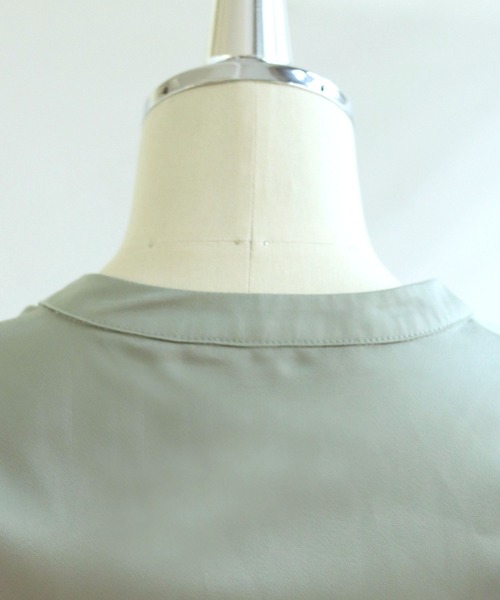 HER CLOSET（ハークローゼット）の「【TWENTY THREE】パフスリーブサテンロングワンピース（ワンピース・レディース・ブラック/ベージュ/ミント・FREE）」の20枚目の写真