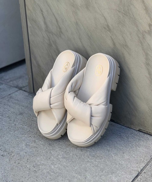 ASH（アッシュ）の「【SHILO】厚底ミュールサンダル（サンダル・レディース・ブラック/アイボリー・36/37/39/35/38）」の15枚目の写真