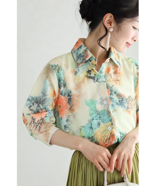 cawaii(カワイイ)の「色鮮やかに優しく描く水彩花シャツトップス(シャツ/ブラウス・レディース・イエロー・FREE)」の16枚目の写真