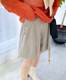 金ボタン付きハーフパンツ