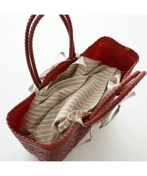 Letra(レトラ)の「オリジナルバッグインバッグ リネンミックス ストライプ ベージュ ミディアム(かごバッグ・レディース・ベージュ・MEDIUM)」の7枚目の写真