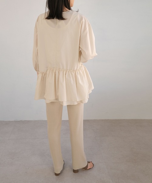 ＡＮＤＪ（アンドジェイ）の「カットオフハイウエストプリーツストレートパンツ（その他パンツ・レディース・アイボリー/ブラック/グリーン/パープル/ブルー/ライム/オレンジ/テラコッタ/モスグリーン/マスタード・M）」の13枚目の写真