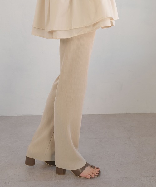 ＡＮＤＪ（アンドジェイ）の「カットオフハイウエストプリーツストレートパンツ（その他パンツ・レディース・アイボリー/ブラック/グリーン/パープル/ブルー/ライム/オレンジ/テラコッタ/モスグリーン/マスタード・M）」の16枚目の写真