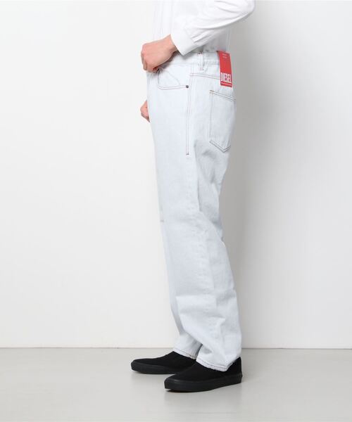 DIESEL（ディーゼル）の「DIESEL SS22 メンズ ルーズ ストレート デニムパンツ サステナブル（デニムパンツ・メンズ・インディゴブルー・32inch/30inch/28inch/34inch/36inch/26inch）」の10枚目の写真