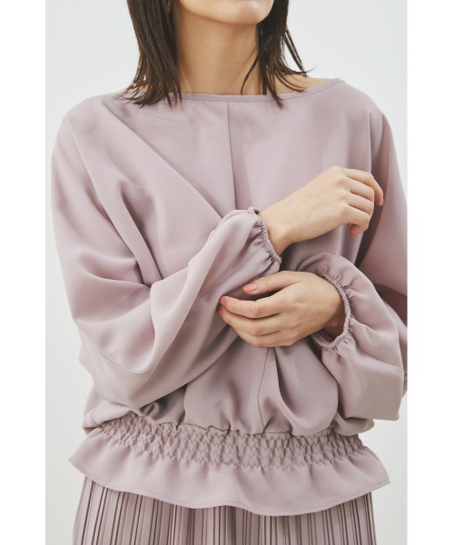 LILIDIA(リリディア)の「ドルマンギャザーTOP(シャツ/ブラウス・レディース・ライトピンク/ライトベージュ・SMALL/MEDIUM)」の10枚目の写真