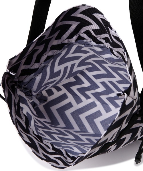 N.（N. Natural Beauty Basic）（エヌエヌナチュラルビューティーベーシック）の「【ＤＲＩＦＴＥＲ】ＣＡＮＤＹ　ＰＯＵＣＨ（ショルダーバッグ・レディース・ホワイト系その他/ブラウン系その他/ブラック・ﾌﾘ-）」の9枚目の写真