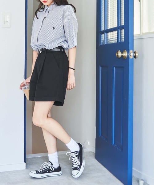 WEGO（ウィゴー）の「WEGO/ベルト付キタックショートパンツ（その他パンツ・レディース・ブラック/ベージュ/オフホワイト・MEDIUM/SMALL）」の7枚目の写真