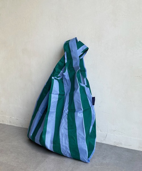 DouDou(ドゥドゥ)の「【BAGGU/バグゥ】2022SS STANDARD BAGGU(エコバッグ/サブバッグ・レディース・グリーン/サックスブルー/バイオレット/ローズ/レッド・FREE)」の3枚目の写真