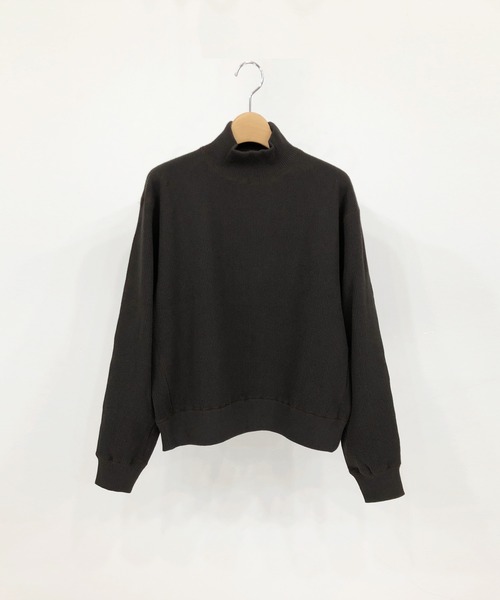 KIIT(キート)の「KIIT ヘヴィーコードストレッチ モックネック(スウェット・レディース・ダークブラウン/アイボリー/グレー・1/0)」の3枚目の写真