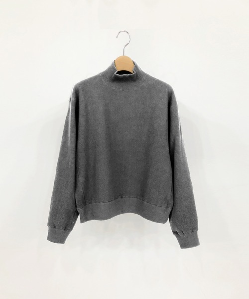 KIIT(キート)の「KIIT ヘヴィーコードストレッチ モックネック(スウェット・レディース・ダークブラウン/アイボリー/グレー・1/0)」の2枚目の写真