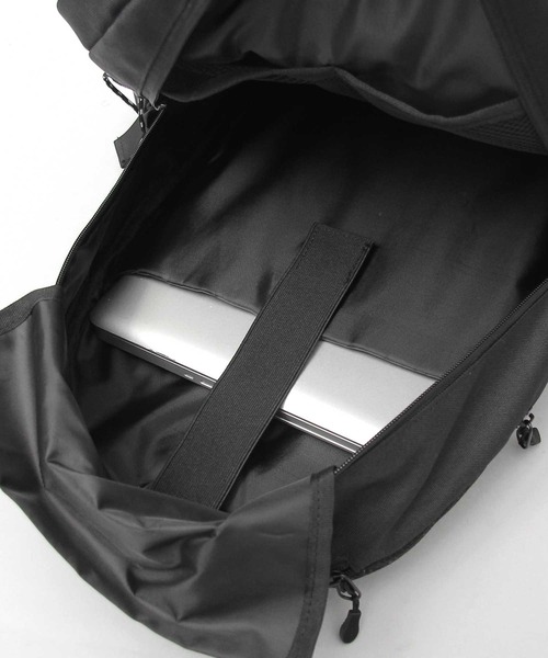 SCANDINAVIAN FOREST(スカンジナビアン・フォレスト)の「SCANDINAVIAN FOREST / スカンジナビアンフォレスト / ポリエステル ロゴプリント デイパック / バックパック / ハリネズミ / 大きめ / ラバーチャーム付き(バックパック/リュック・レディース・ブラック・FREE)」の14枚目の写真
