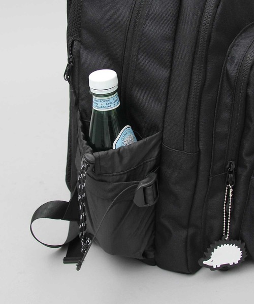 SCANDINAVIAN FOREST(スカンジナビアン・フォレスト)の「SCANDINAVIAN FOREST / スカンジナビアンフォレスト / ポリエステル ロゴプリント デイパック / バックパック / ハリネズミ / 大きめ / ラバーチャーム付き(バックパック/リュック・レディース・ブラック・FREE)」の22枚目の写真