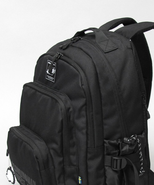 SCANDINAVIAN FOREST(スカンジナビアン・フォレスト)の「SCANDINAVIAN FOREST / スカンジナビアンフォレスト / ポリエステル ロゴプリント デイパック / バックパック / ハリネズミ / 大きめ / ラバーチャーム付き(バックパック/リュック・レディース・ブラック・FREE)」の12枚目の写真