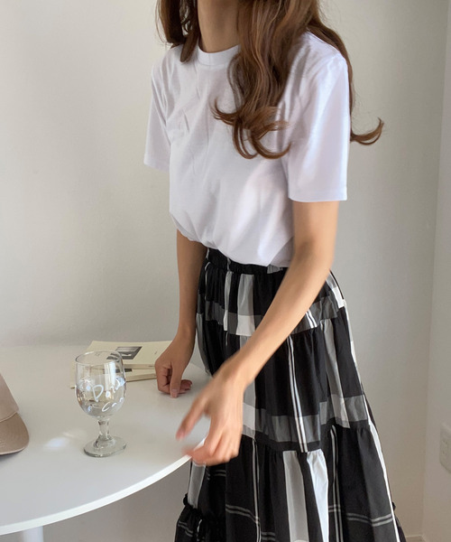 LAUIR(ラウアー)の「大柄チェックティアードスカート(スカート・レディース・ネイビー/ホワイト/ブラック・X-LARGE/SMALL/MEDIUM/LARGE)」の17枚目の写真