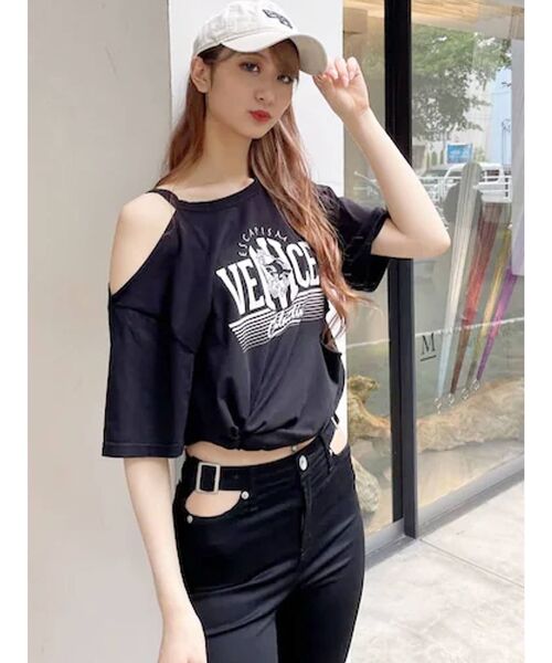 GYDA(ジェイダ)の「ESCAPISM CUTデザインTシャツ(Tシャツ/カットソー・レディース・オフホワイト/ブラック/ベージュ/グリーン・FREE)」の17枚目の写真