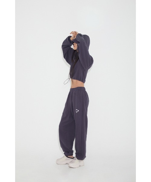 MSCHF(ミスチーフ)の「CROPPED SIDE ZIP HOODIE(ブルゾン・レディース・チャコールグレー・S/M)」の11枚目の写真