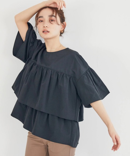 AMERICAN HOLIC(アメリカンホリック)の「ティアード5分袖ブラウス(シャツ/ブラウス・レディース・ブラック/オフホワイト・M/L)」の1枚目の写真