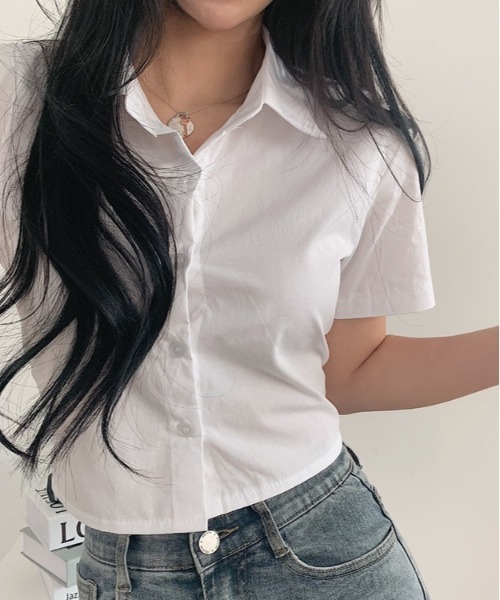 SONA(ソナ)の「SONYUNARA バックシャーリングクロップ半袖シャツ(シャツ/ブラウス・レディース・スカイブルー/アイボリー/ブラック・FREE)」の5枚目の写真