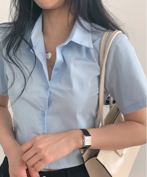 SONA(ソナ)の「SONYUNARA バックシャーリングクロップ半袖シャツ(シャツ/ブラウス・レディース・スカイブルー/アイボリー/ブラック・FREE)」の19枚目の写真