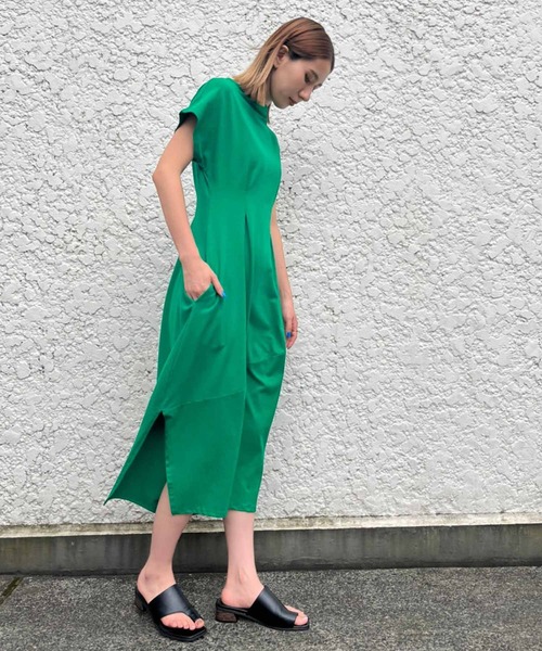 Settimissimo（セッティミッシモ）の「バルーンシルエットポケット付コットンロングワンピース（ワンピース・レディース・ベージュ/グリーン/ブラック・FREE）」の9枚目の写真