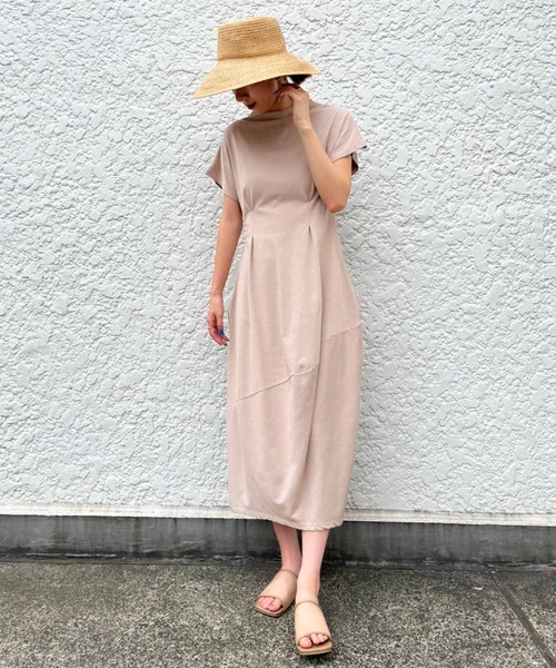 Settimissimo（セッティミッシモ）の「バルーンシルエットポケット付コットンロングワンピース（ワンピース・レディース・ベージュ/グリーン/ブラック・FREE）」の15枚目の写真