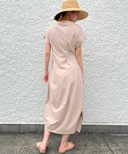 Settimissimo（セッティミッシモ）の「バルーンシルエットポケット付コットンロングワンピース（ワンピース・レディース・ベージュ/グリーン/ブラック・FREE）」の18枚目の写真