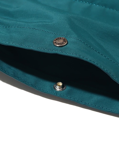 THE NORTH FACE（ザノースフェイス）の「THE NORTH FACE PURPLE LABEL Field Small Shoulder Bag / ザ ノース フェイス パープルレーベル フィルド スモール ショルダー バッグ（ショルダーバッグ・メンズ・ブラック/オレンジ/グリーン・ONE SIZE）」の22枚目の写真