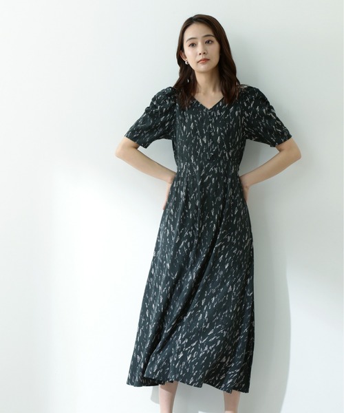 N.（N. Natural Beauty Basic）（エヌエヌナチュラルビューティーベーシック）の「ヘンケイアニマルギャザーショルダーワンピース（ワンピース・レディース・ホワイト系その他/グリーン系その他/ネイビー系1・SMALL/MEDIUM）」の11枚目の写真