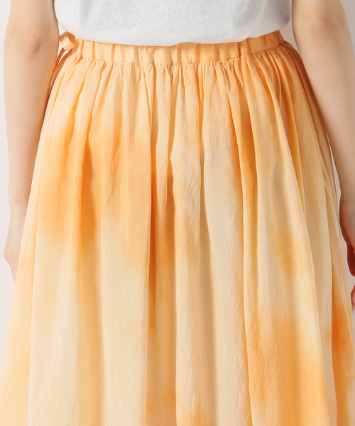 IENA(イエナ)の「【enrica/エンリカ】ギャザースカート Natural dye(スカート・レディース・オレンジ・FREE)」の7枚目の写真