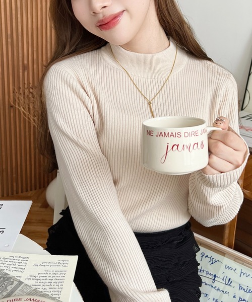 moment+（モーメントプラス）の「【累計販売枚数6万枚突破！】12G ボトルネックカラーリブニットプルオーバー（ニット/セーター・レディース・チャコールグレー/ブラック/カーキ/オレンジ/ブルー/アイボリー/ボルドー/グレイッシュベージュ/ネイビー/ブラウン/ダークグリーン・M/L）」の18枚目の写真