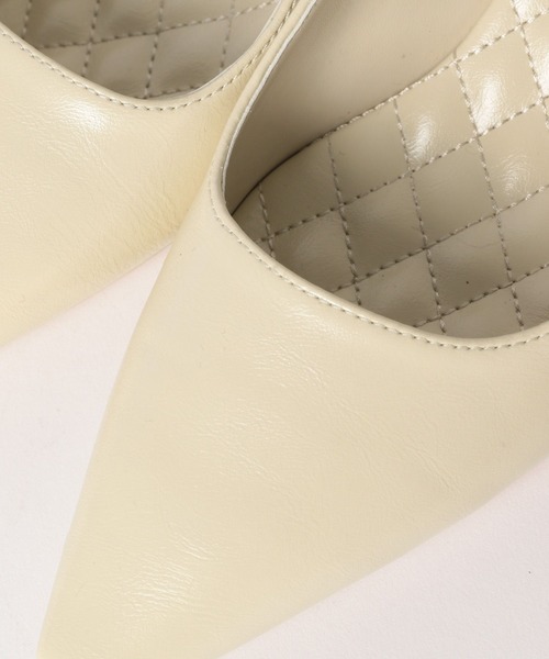 LOWRYS FARM（ローリーズファーム）の「ベルトヒールミュール　353638（サンダル・レディース・ブラック/アイボリー・MEDIUM/LARGE）」の8枚目の写真