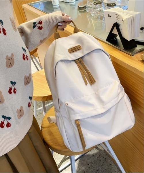 gossip!ロサンゼルス(ゴシップロサンゼルス)の「ナイロン バックパック/リュック(バックパック/リュック・レディース・ホワイト/ブラック/ブラック系その他・FREE)」の8枚目の写真