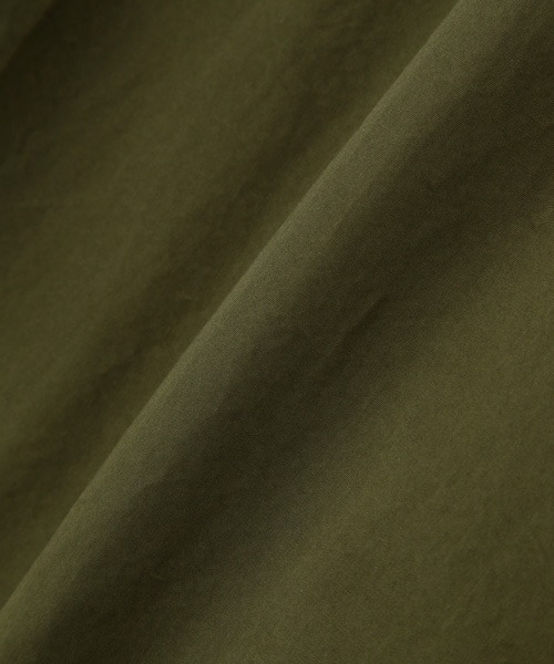 MHL.（エムエイチエル）の「DRY COTTON POPLIN（ワンピース・レディース・カーキ/ブルー・2/1）」の4枚目の写真