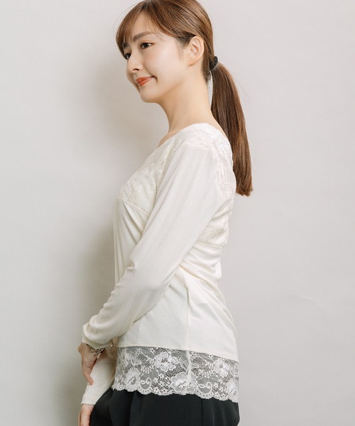 ELVENCE DEUX(エルベンスドゥ)の「テレコレースツカイVネック(Tシャツ/カットソー・レディース・ブラック/ベージュ/オフホワイト・MEDIUM/LARGE)」の18枚目の写真