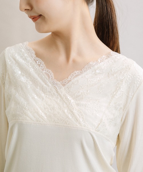 ELVENCE DEUX(エルベンスドゥ)の「テレコレースツカイVネック(Tシャツ/カットソー・レディース・ブラック/ベージュ/オフホワイト・MEDIUM/LARGE)」の19枚目の写真
