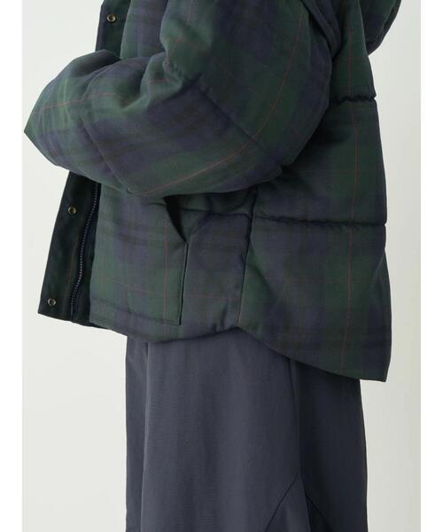 earth music&ecology(アースミュージックアンドエコロジー)の「チェック中綿ジャケット(ダウンジャケット/コート・レディース・カーキ/グリーン・FREE)」の15枚目の写真