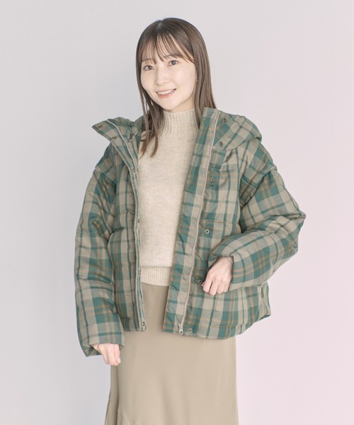earth music&ecology(アースミュージックアンドエコロジー)の「チェック中綿ジャケット(ダウンジャケット/コート・レディース・カーキ/グリーン・FREE)」の3枚目の写真