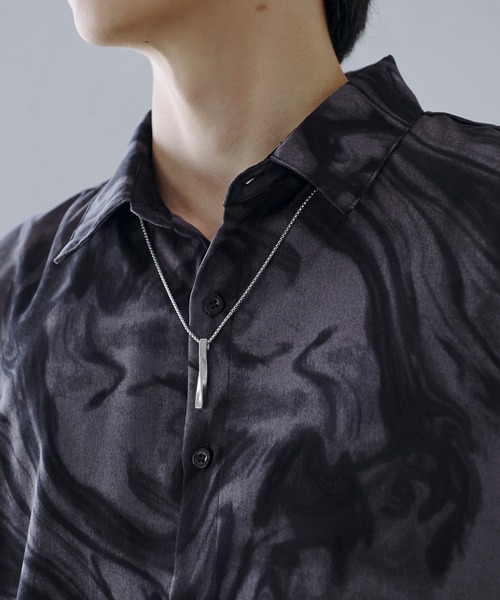 Ellno Loset(エルノロゼット)の「BLURレギュラーシャツ(シャツ/ブラウス・メンズ・ブラック系/グレー系・MEDIUM/LARGE)」の21枚目の写真